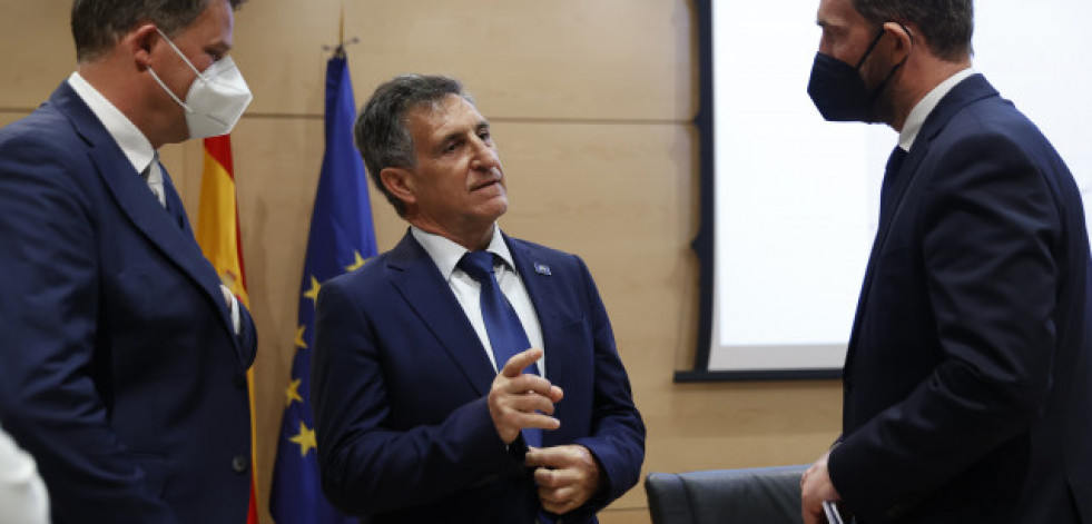 Galicia repite como tercera comunidad con más banderas azules en playas, 112