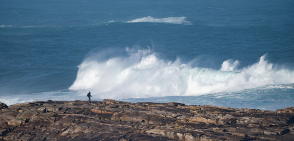 Activada la alerta naranja este lunes por temporal costero en el litoral de Lugo y A Coruña
