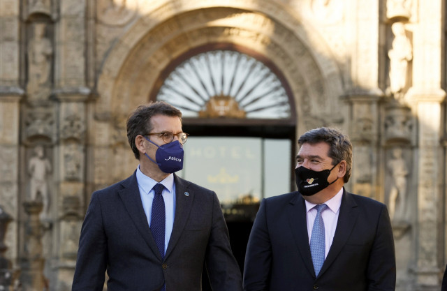 ElpresidentedelaXuntaAlbertoNezFeijoyelministrodeInclusinSeguridadSocialyMigracionesJosLuisEscriv